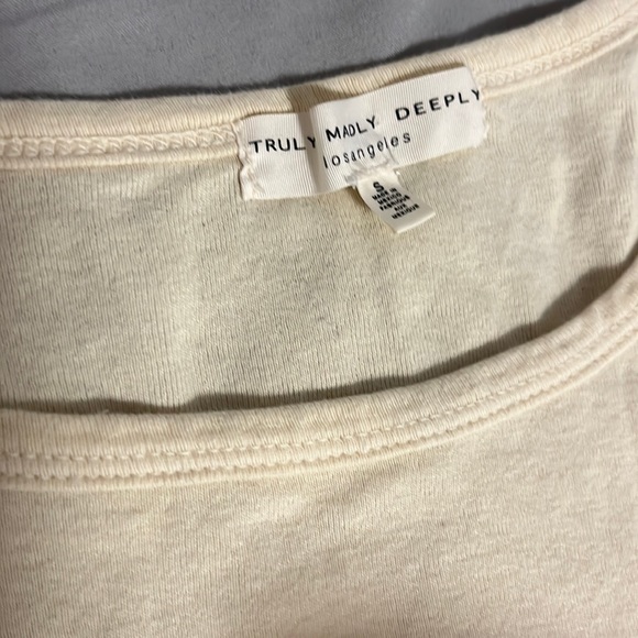 EUC Urban Outfitters crop top - Picture 3 of 3